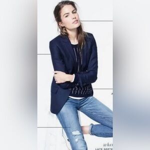 Women’s The Gap the academy blazer . Size 6